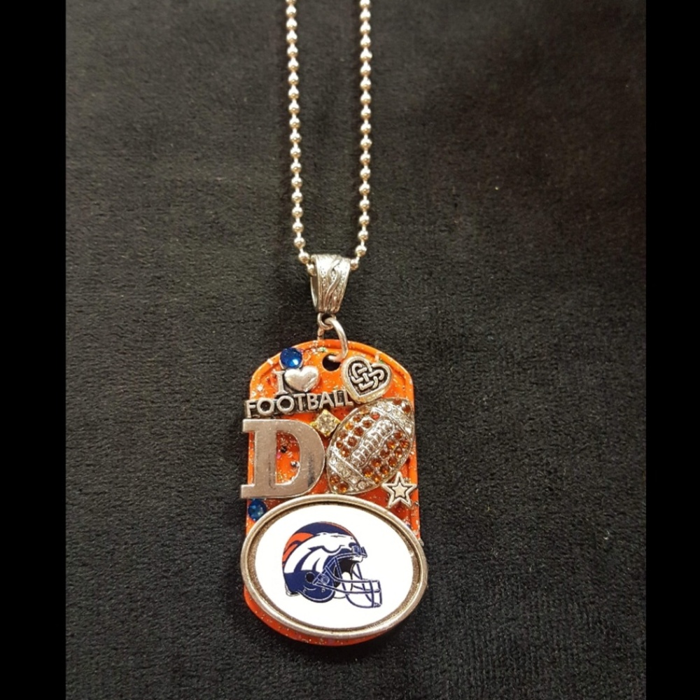 BRONCOS NECKLACE